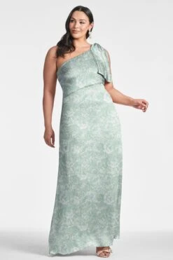 Chelsea Gown - Sage Painted Floral -Sachin and Babi US CHELSEAGOWN SAGEPAINTEDFLORAL FRONT6