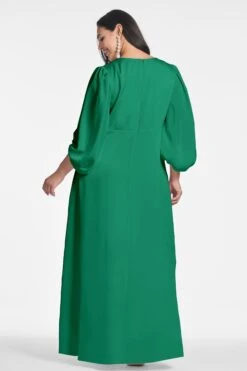Jenny Gown - Emerald 13 Jenny Gown - Emerald -Sachin and Babi US JENNYGOWN EMERALD BACK2 c0b09de2 7765 4e82 b618 8b19db34216b