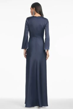 Alex Gown - Midnight Corsage -Sachin and Babi US R251G20 414 4 f209d1a2 6e02 47fc 94aa e3244b879c78