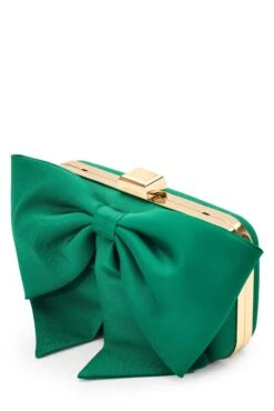 CUPIDS CLUTCH - EMERALD -Sachin and Babi US SHOT 02 009 1dc11676 fb66 47a8 9edd 3d4d9ff959c6