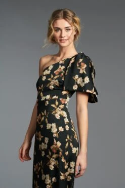 Chelsea Gown - Black Venetia Petal -Sachin and Babi US SHOT 16 023