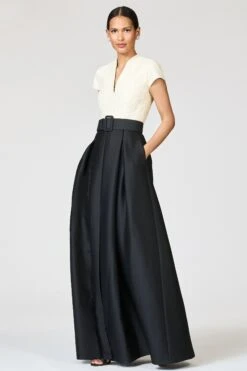 ARDEN GOWN - MOONLIGHT/BLACK -Sachin and Babi US SHOT 38 026 9c0bdf4b cd5e 4390 b22b 126fc5d59e3e