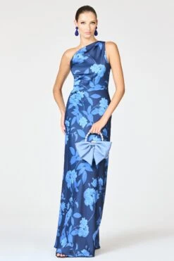 DELPHINE GOWN - GALAXY ROSES