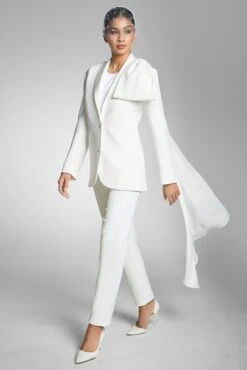 Viveca Blazer - Ivory -Sachin and Babi US VivecaBlazer Ivory Front8 b73b47f5 0818 459d 96d7 078acfedd92d