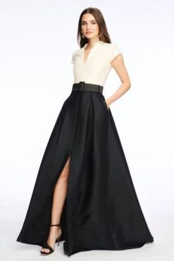 ARDEN GOWN - MOONLIGHT/BLACK